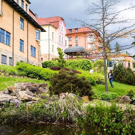 Luxury Spa & Wellness Vila Valaska Luhačovice Zewnętrze zdjęcie