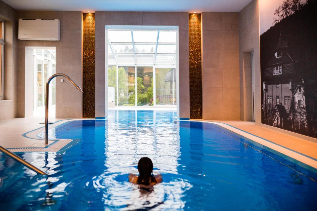 Luxury Spa & Wellness Vila Valaska Luhačovice Zewnętrze zdjęcie